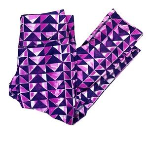 Nike Dri-Fit Legend London Diamond Capri Pant Leggings Size XS